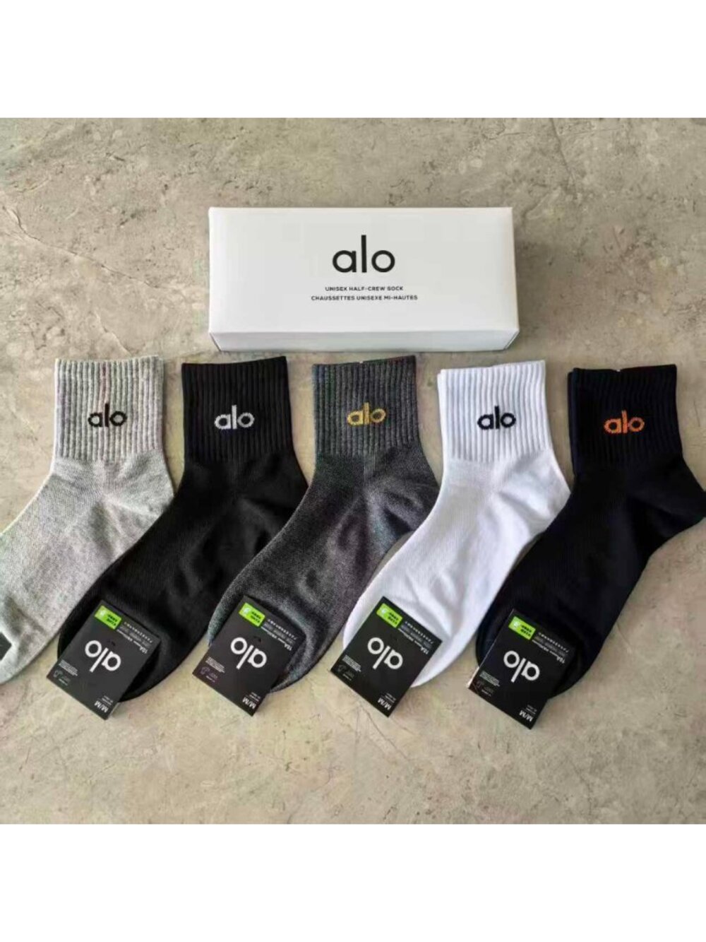 A23- ALO Yoga Men's Essential Half-Crew Socks 5-Pair Box Set - NWT